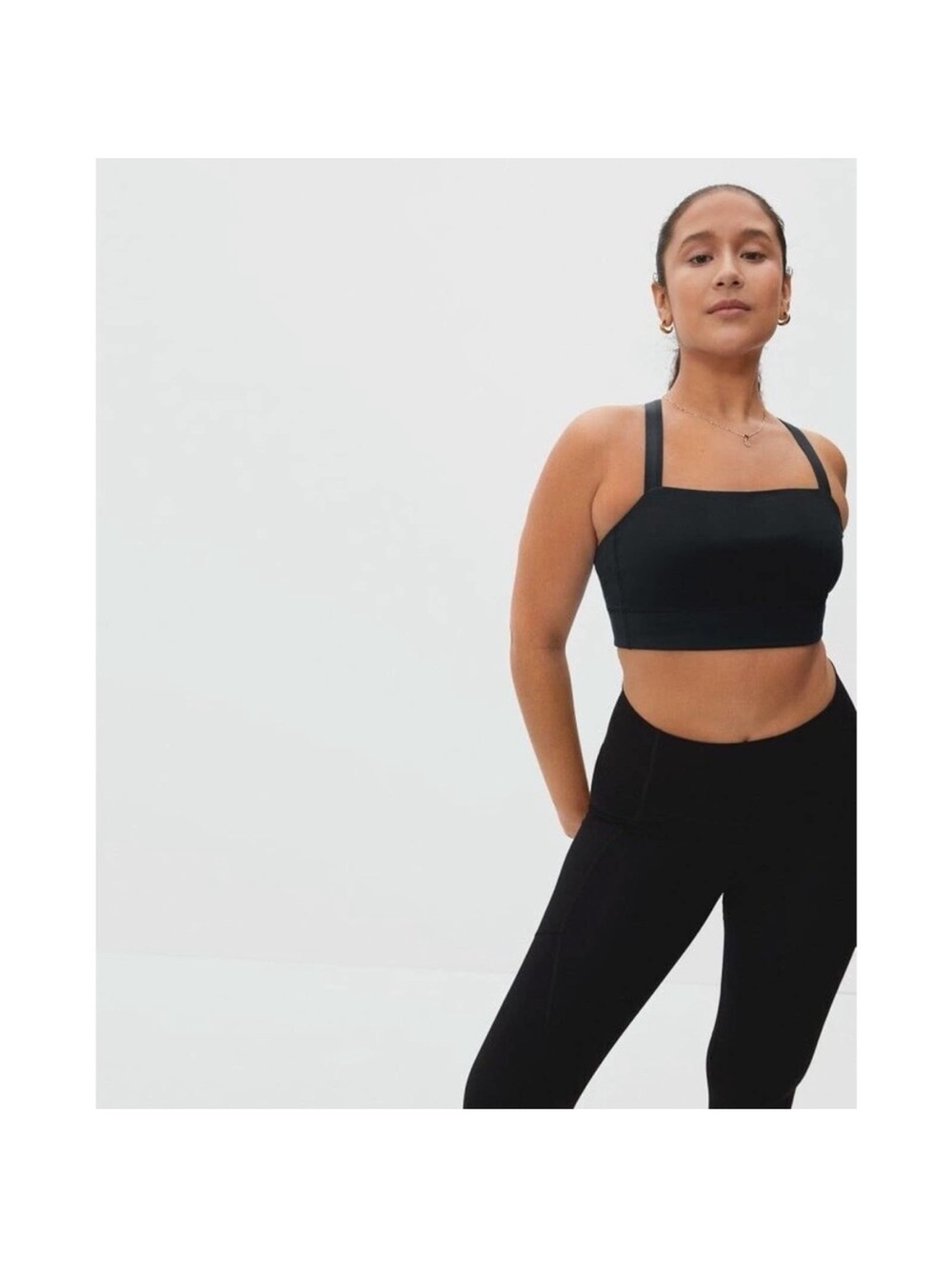 Everlane Black Cross-Back Sports Bra
